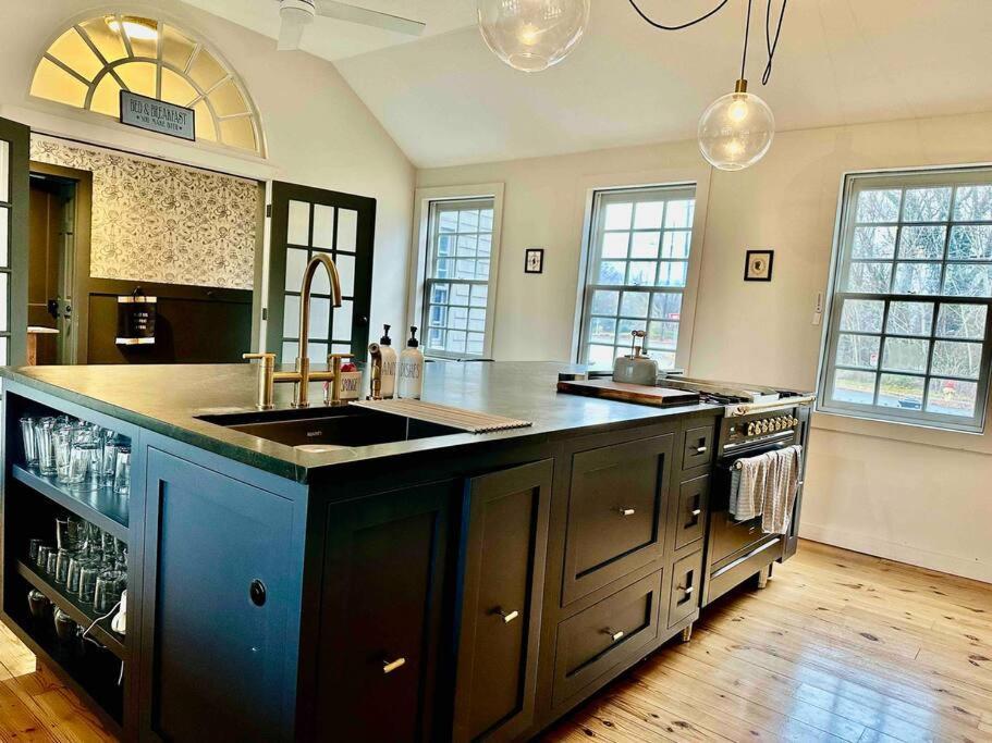 The Saltbox Greenport Villa Eksteriør billede